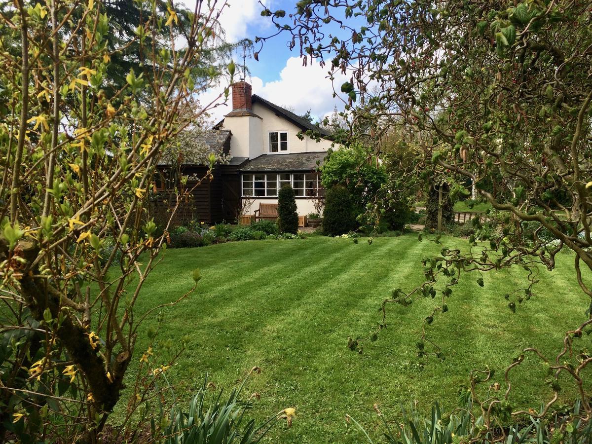 Yew Tree Cottage 莱明斯特 外观 照片